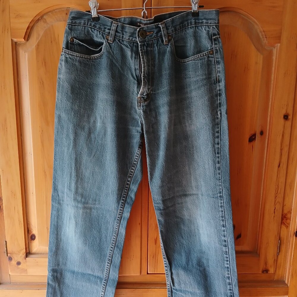 Perry Ellis America 100% Cotton Mens Med Wash Relaxed Denim Blue Jeans 33 x 32